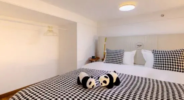 Люкс с 3 комнатами Fuyu ForYou Homestay (North Railway Station Southwest Jiaotong University)
