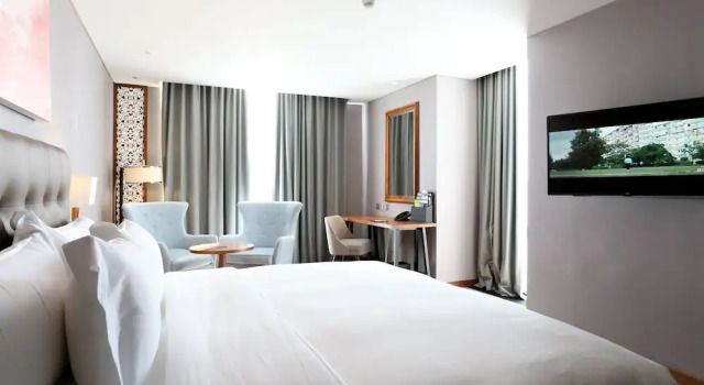 Двухместный номер с видом на бассейн Four Points by Sheraton Balikpapan
