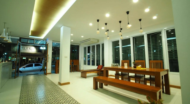 Wee Hostel