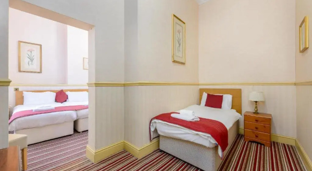 Трёхместный номер Standard с видом на море Hotel Prince Regent