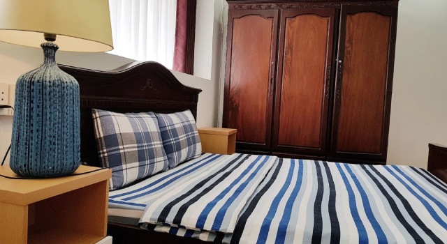 M-H Apartment Hotel, Забронировать Апартаменты/квартира Отели Хошимина с парковкой, рядом с Зоопарк и ботанический сад Хошимина, Парковка