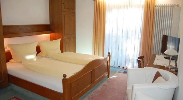 Двухместный номер Standard с видом на горы Hotel - Pension - Heidelberg inkl. Chiemgaukarte