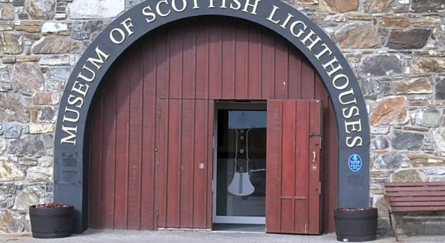 Cheers Cafe Bar & Tavern, Забронировать Отель Фрейзербург Moray Firth