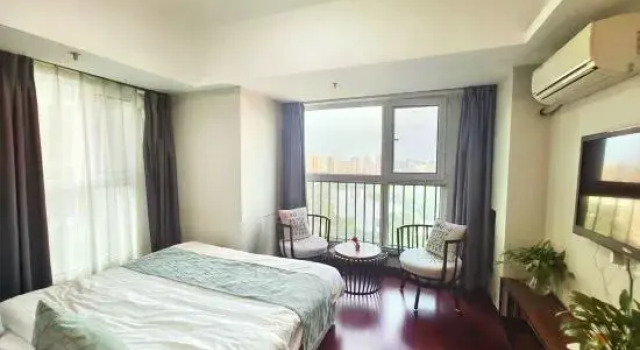 Семейный люкс Yoho Hotel Apartment
