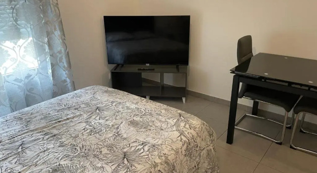 Studio 005, Book Apartment Mantes-la-Jolie 