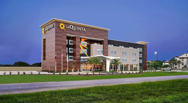 La Quinta Inn & Suites by Wyndham Texas City 45, Κράτηση Ξενοδοχείο Τέξας Σίτυ Χιούστον