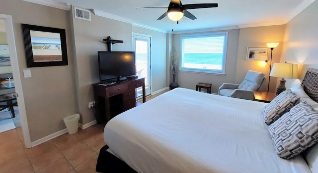 Castaways 2c 2 Bedroom Condo by RedAwning, Забронировать Апартаменты/квартира Галф-Шорс Alabama Gulf, рядом с Парк аттракционов Waterville USA
