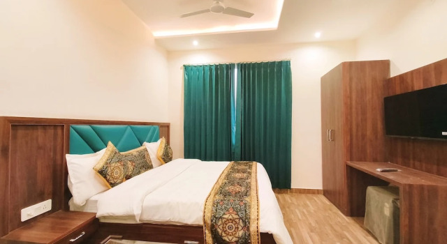 Номер Deluxe Hotel East Wood Amritsar