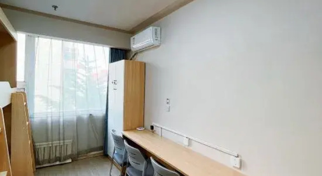 Кровать в общем номере Grace Hotel Linyi Tongda Road