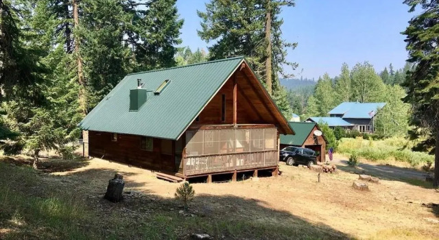 Whispering Pines Cabin Retreat, Reserva ahora Casa o chalet Ashland Rogue Valley