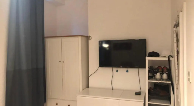 Апартаменты Studio Flat London Finchley Rd NW11