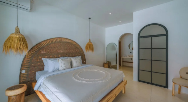 Вилла Deluxe Villa Eliad - 3 Bedroom Villa in Berawa