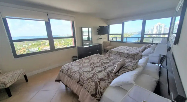 Alexander 1620 3 Bedroom Apts by RedAwning, Забронировать Апартаменты/квартира Апартаменты Miami Metropolitan Area, Апартаменты/квартира