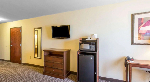 Двухместный номер Standard Comfort Inn & Suites Madisonville