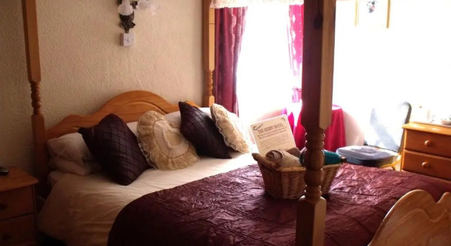 Номер Deluxe The Derby Hotel