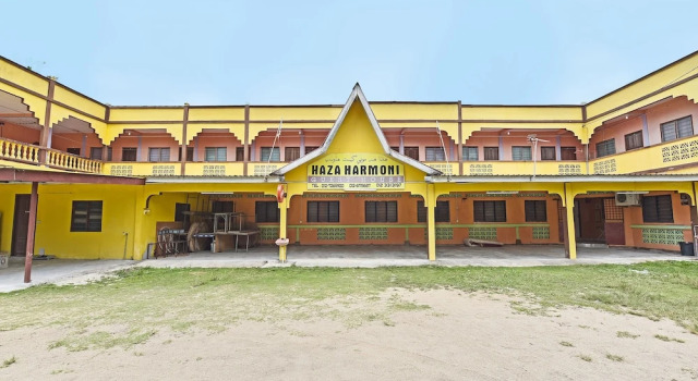 Haza Harmoni Guesthouse by OYO Rooms, Rezervasyon Otel Kota Bharu 