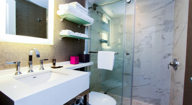 Четырёхместный номер Standard The Churchill Hotel Near Embassy Row