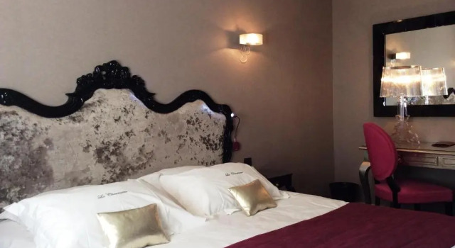 Четырёхместный номер Superior Hotel La Chaumiere