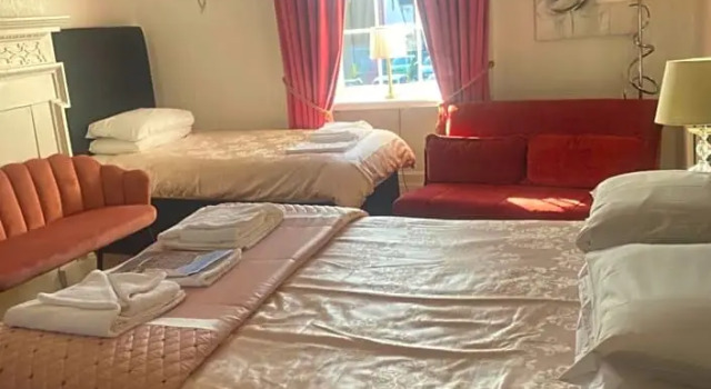 Parlors Hall Hotel, Забронировать Отель Бриджнорт Шропшир, рядом с Станция-музей Бриджнорт