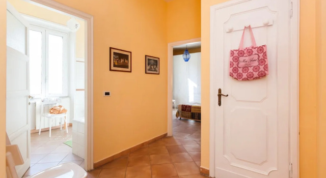 Трёхместный номер Standard Terrace Suite