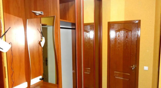 Poznyaky Apartments, Buchen Sie Ferienwohnung Hotels in Darnyckyj mit Parkplatz, Parkplätze
