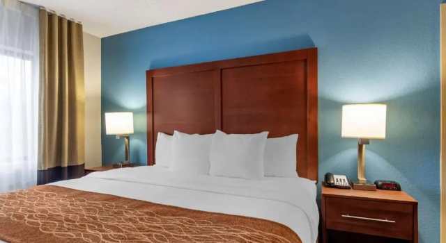 Одноместный люкс Comfort Inn & Suites Lees Summit - Kansas City