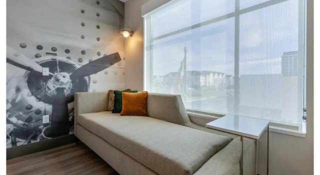 Трёхместный люкс Cambria Hotel Nashville Airport