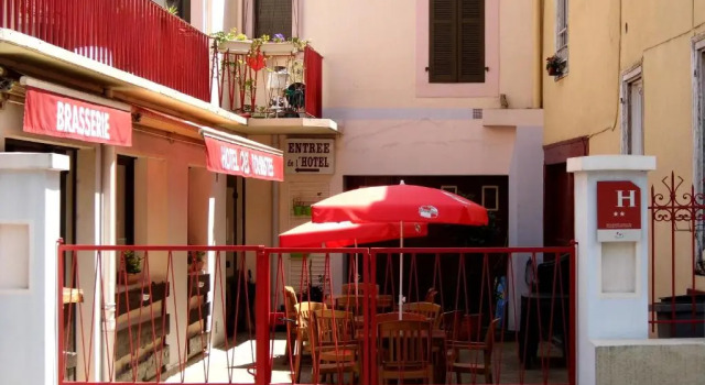 Hôtel des Touristes, Prenota Hotel Pierrefitte-Nestalas Parco Nazionale dei Pirenei