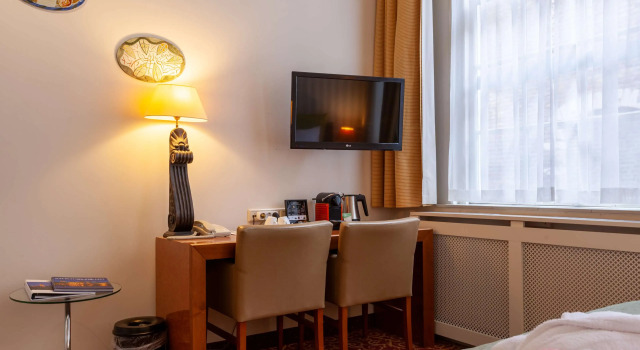 Двухместный номер Standard Grand Museum Hotel, BW Signature Collection