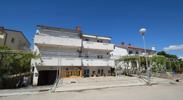 Apartments Vanja, Забронировать Апартаменты/квартира Отели Крка с парковкой, рядом с Krk Harbour, Парковка