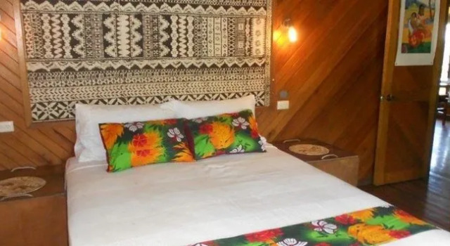 Dolphin Bay Divers Bungalow, Забронировать Отель Отели Taveuni с парковкой, Парковка