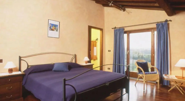 Chiaraluna, Prenota Hotel Vitorchiano Tuscia