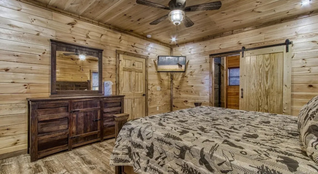 Ern805- Bearly Believe It! - Great Location! Close To Town And All The Action! 3 Bedroom Cabin by RedAwning, Забронировать Дом для отпуска Виллы Пиджен-Фордж, рядом с Американские горки Смоки-Маунтин, Вилла