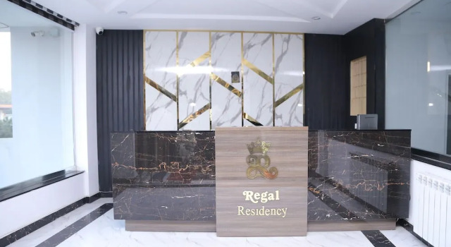 Regal Residency, Book Hotel Hoteller i Rawalpindi med parkering, Parkering