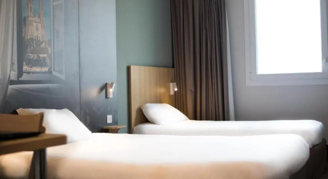 Номер Standard B&B HOTEL CHARTRES Oceane
