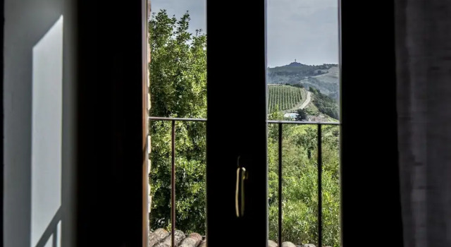 Апартаменты Classic Enticing Apartment in Ascoli Piceno With Swimming Pool