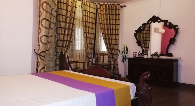 Royal Marine Inn, Забронировать Отель Отели Коломбо 3 звезды, рядом с Храм Гангарамая, 3*