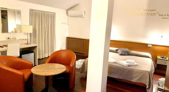 Трёхместный номер Standard Hotel Ares Milano