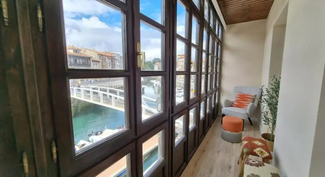 15A02 Precioso apto en pleno Puerto de Llanes, Prenota Hotel Hotel a Asturie con parcheggio, Parcheggio