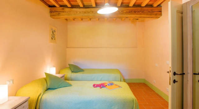 Spacious Holiday Home with Swimming Pool in Anghiari, Забронировать Отель Отели Ангьяри 3 звезды, 3*