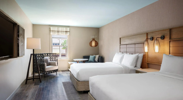 Четырёхместный номер Standard Renaissance St. Augustine Historic Downtown Hotel