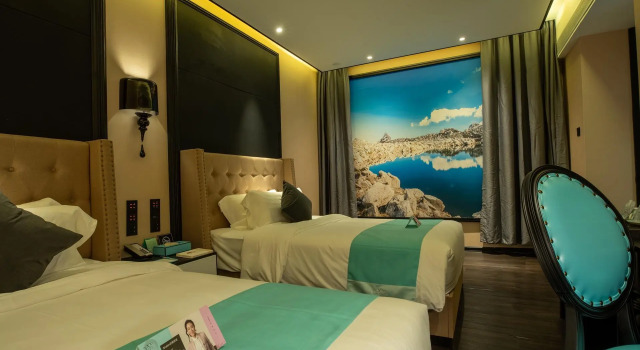 Xana Hotelle· Qingyuan Fengxiang Avenue, Rezerwuj Hotel Hotele 3-gwiazdkowe w Guangdong, 3*