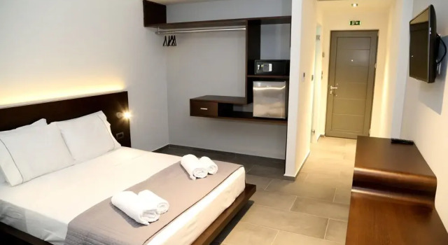Двухместный номер Premium с балконом Megara Hotel