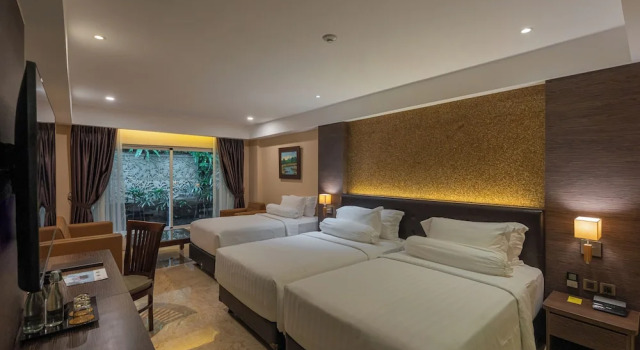 Трёхместный семейный номер Standard Sthala, A Tribute Portfolio Hotel, Ubud Bali