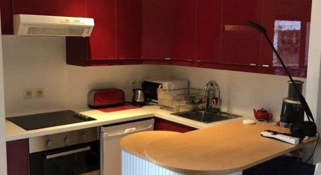 Furnished Studio on the Floor, Prenota Hotel Hotel a Lazio con parcheggio, Parcheggio