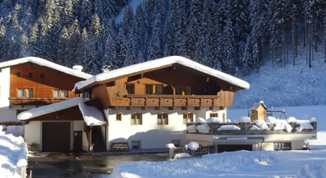 Апартаменты с 3 комнатами Landhaus Volderau