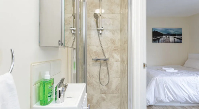 Апартаменты Superior Blackberry - Stylish Self-Contained Flats in Soton City Centre