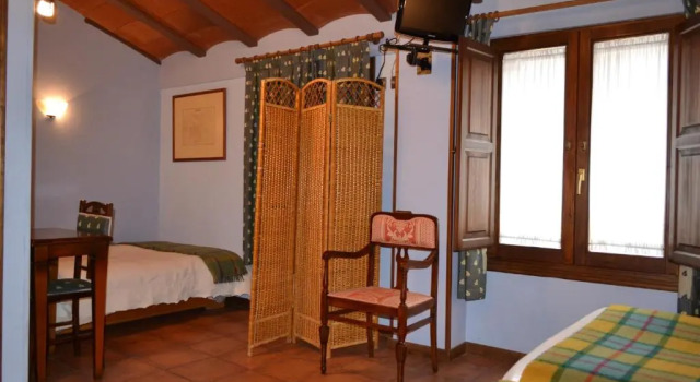 Четырёхместный номер Standard Hostal Santa Agueda