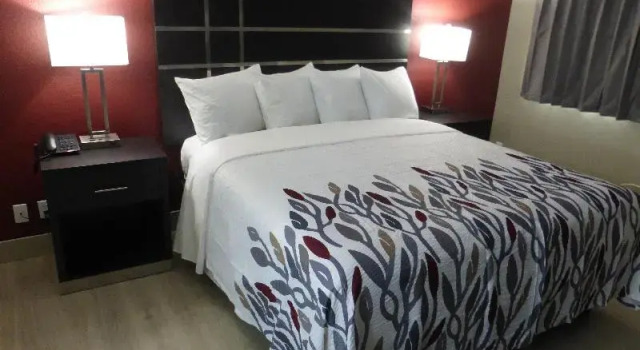 Двухместный номер Standard Red Roof Inn Redding