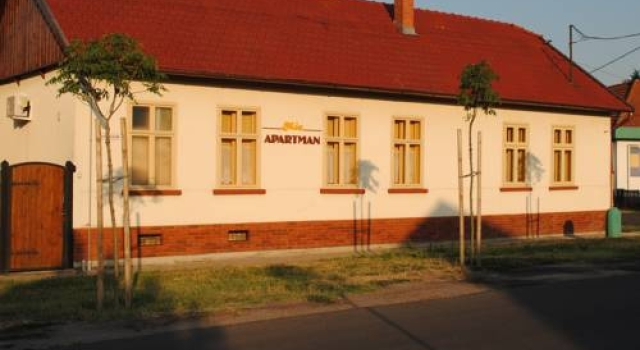 Méz Apartman
